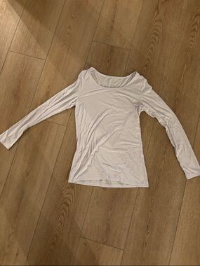 Amazon Women's Long Sleeve Scoop Neck Top in White